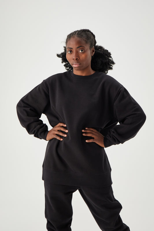 Women wearing Sweatshirt front view